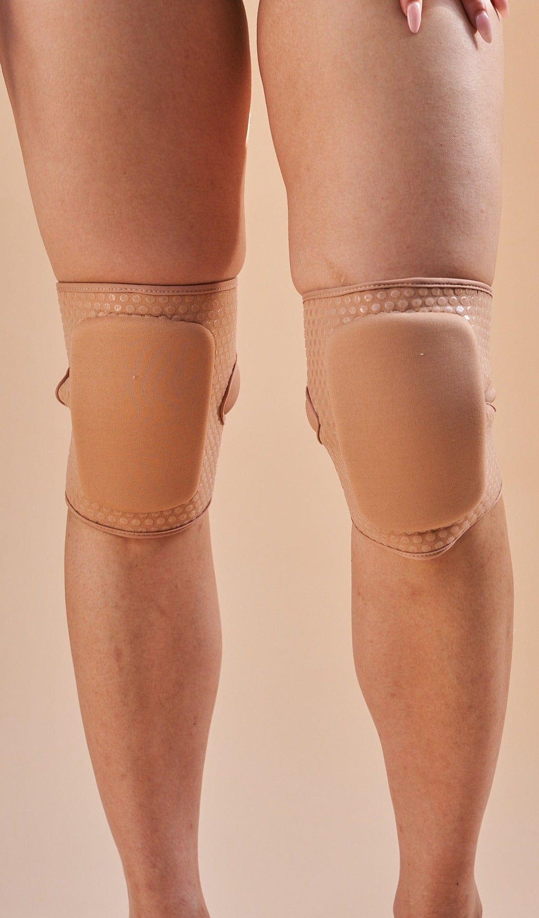 Velcro Sticky Grip Knee Pads (Nude)