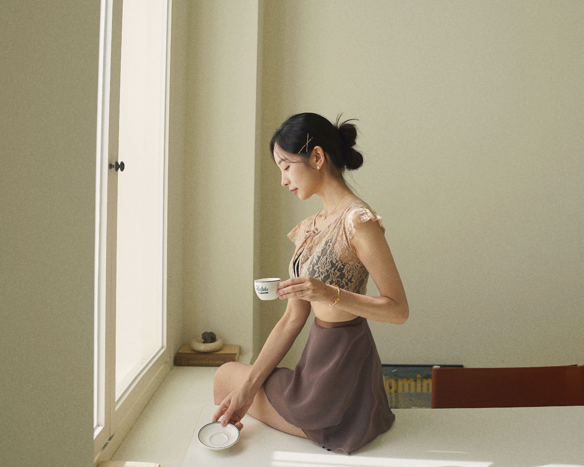 The Swan Top (Beige)