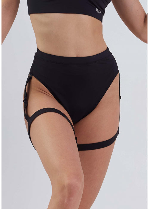 Must-Have Black Belts Shorts